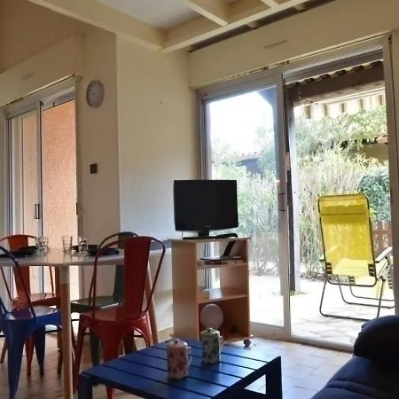 Cap D'agde, 1 Piece, 4 Personnes - Fr-1-249-272 Апартаменти